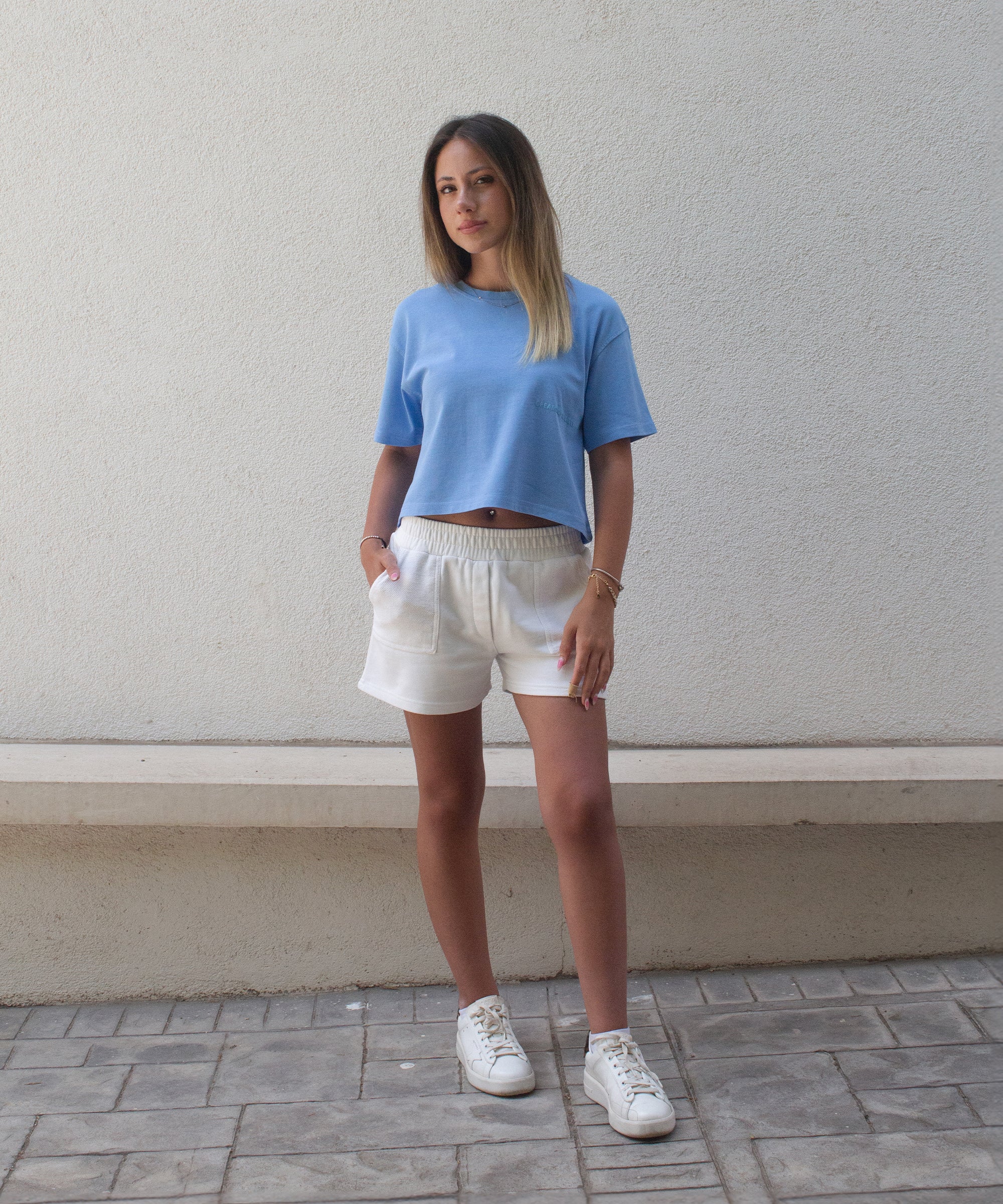 Women's Shorts Off White